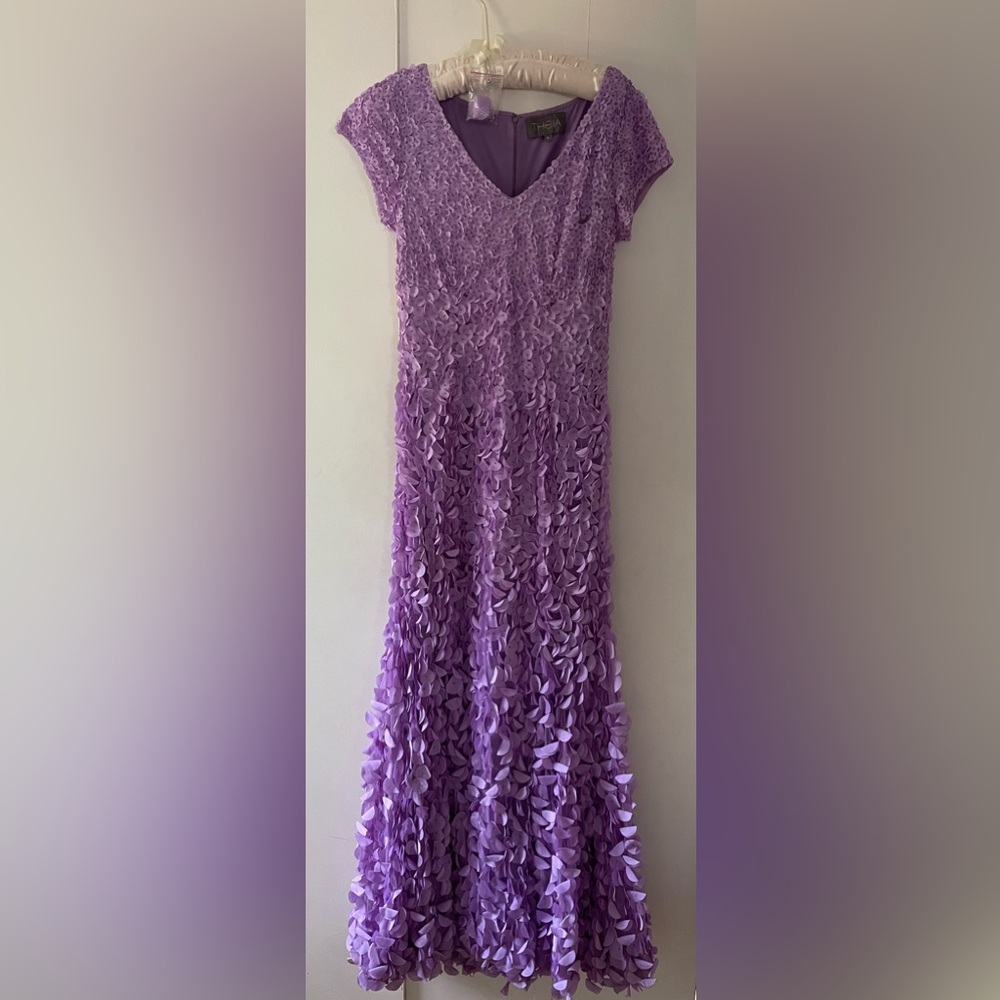 Gorgeous Theia Purple Gown in size 10